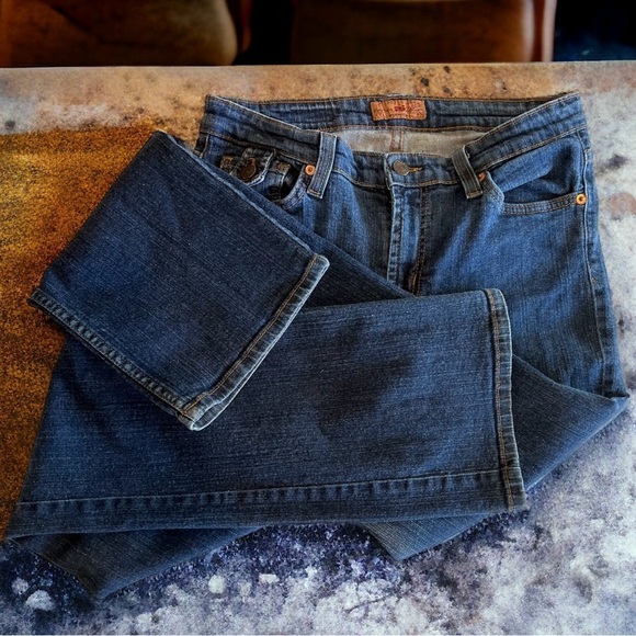 PJ Parker jeans By Harrison. 28” waist. Adorable button back pockets Slight boot - Picture 2 of 16